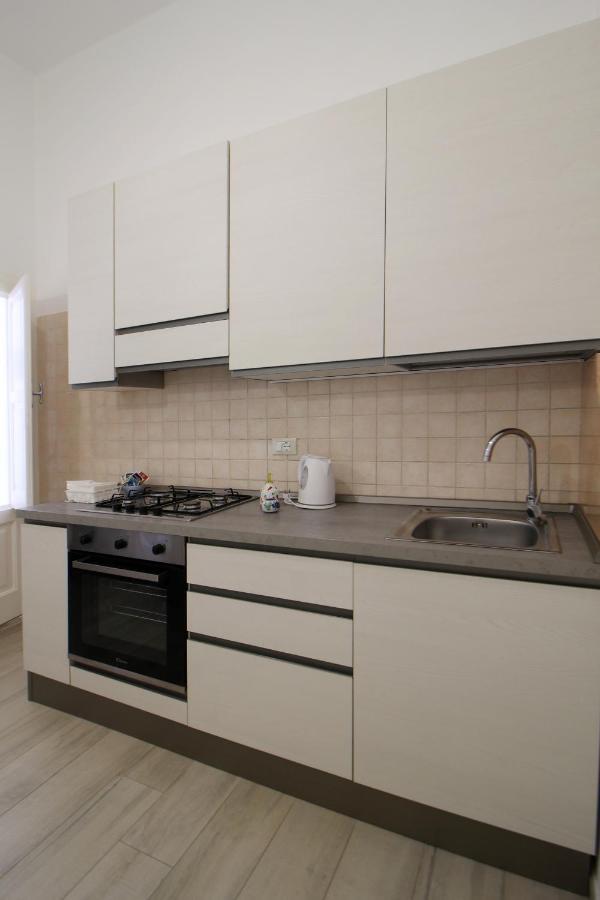 Dimora Camicia 84 Apartment Monopoli Luaran gambar